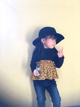 「アイテム（サロペット/オーバーオール、イエロー系）」を使った、たんここさん（キッズ・90cm）の春コーディネート