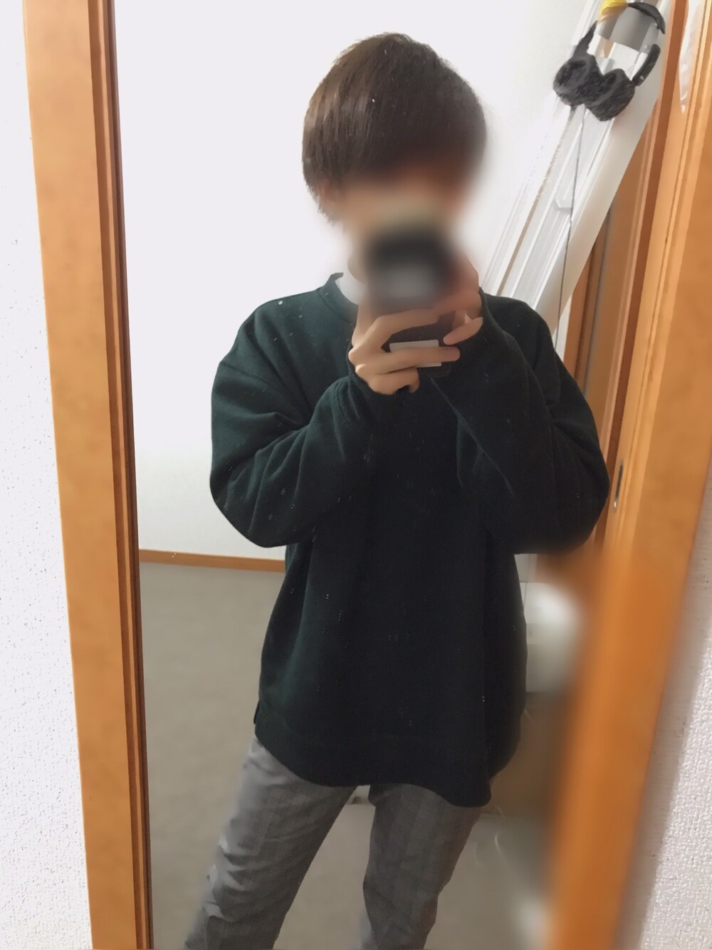 「niko and...のアイテム（マウンテンパーカー、グリーン系）」を使った、Tsuruさん（メンズ・165cm）の冬コーディネートの1枚目の写真