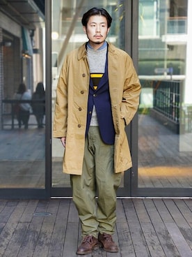 「Buzz Rickson's（バズリクソンズ）のアイテム（ステンカラーコート）」を使った、fennicaさん（メンズ・179cm）の秋コーディネート