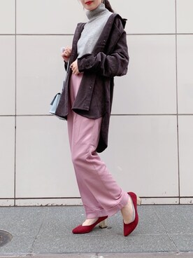 パンツ（ピンク系）を使った「コーデュロイシャツ」の人気ファッション 
