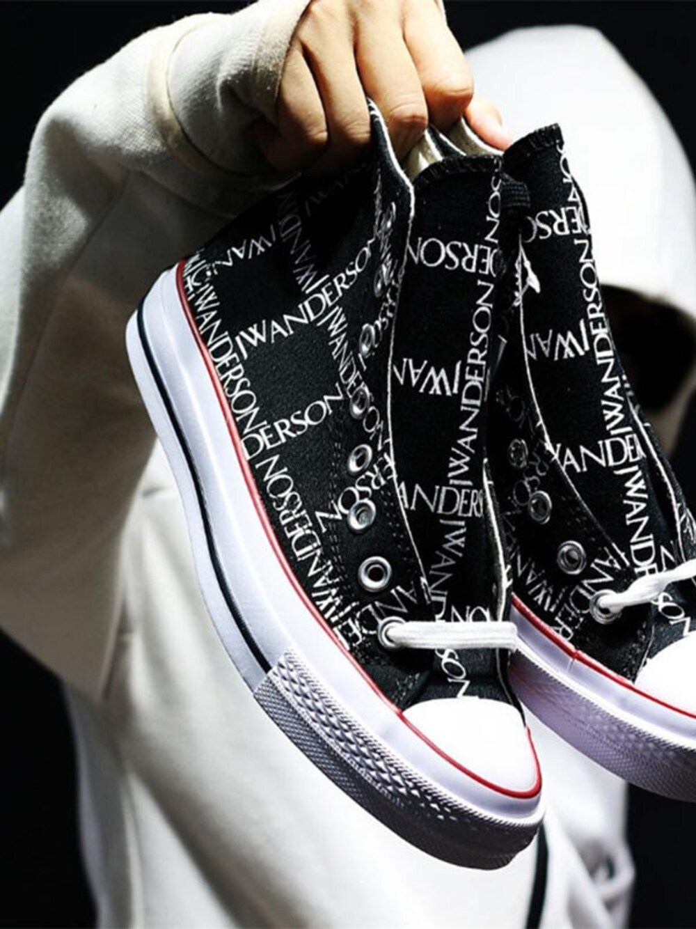CONVERSE（コンバース）の「＊JW ANDERSON x Converse＊コラボ ロゴ柄  