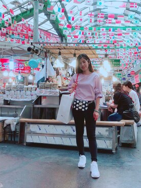 「MARC JACOBS（マークジェイコブス）のアイテム（ボディバッグ/ウエストポーチ）」を使った、Cathy/千千さん（レディース・157cm）の夏コーディネート