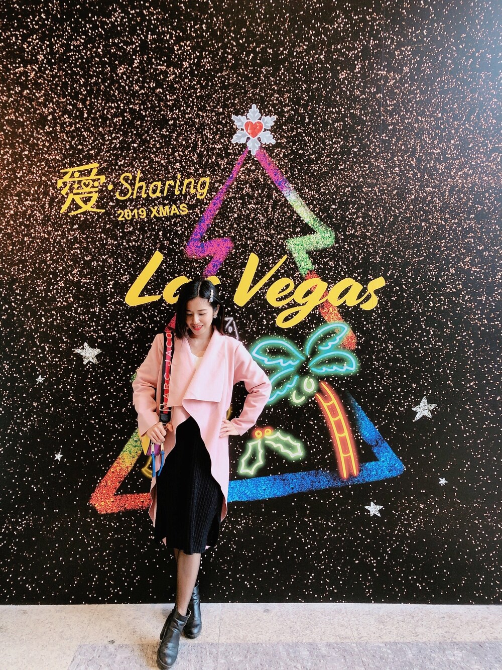 「VOGUE、fashion、ZARA、MARC JACOBS、WEARBOOKエントリー、TAIPEI」｜「MARC JACOBSのアイテム（ショルダーバッグ、イエロー系）」を使った、Cathy/千千さん（レディース・157cm）の冬コーディネートの1枚目の写真