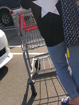 「Abercrombie&Fitch（アバークロンビーアンドフィッチ）のアイテム（サンダル）」を使った、よぉーこさん（レディース・158cm）の夏コーディネート