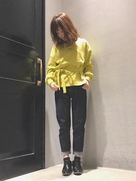 「テーパードデニム」｜MIHO.さん（レディース・156cm）の冬コーディネート