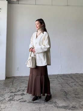 「アイテム（ノーカラージャケット、ホワイト系）」を使った、Lianさん（レディース・157cm）の夏コーディネート