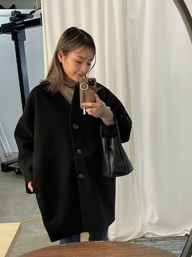 「アイテム（ノーカラーコート）」を使った、Lianさん（レディース・157cm）の夏コーディネート