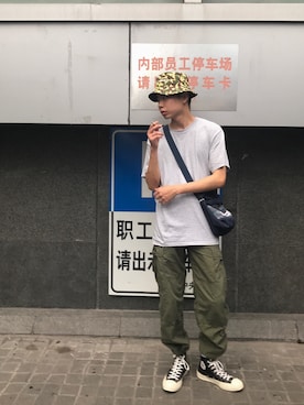 「CONVERSE（コンバース）のアイテム（アクセサリー）」を使った、WtouNmさん（メンズ・177cm）の夏コーディネート