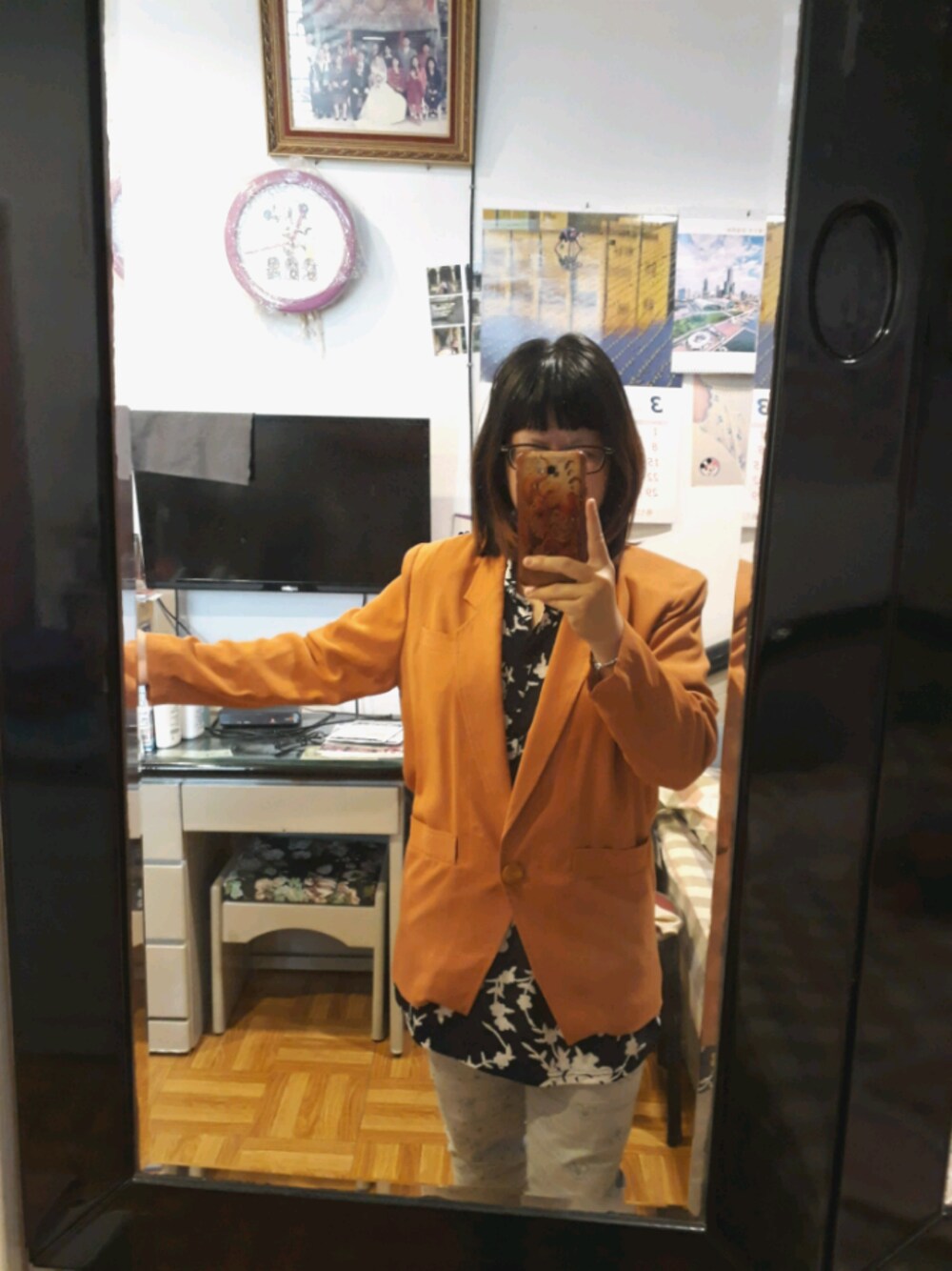 「コーデネート初心者、今日の服」｜「驕傲瑪麗のアイテム（スーツジャケット、オレンジ系）」を使った、アルトさん（レディース・156cm）の春コーディネートの1枚目の写真