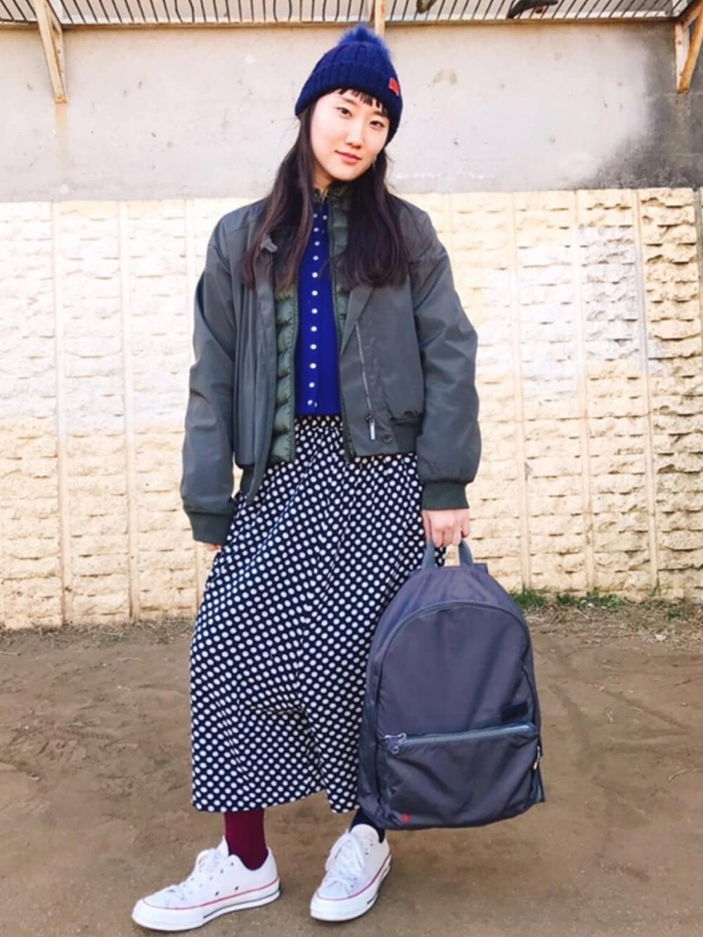 「ストリート服が好き、ユニクロ、コンバース、リュック、リュックスタイル、ニット帽、秋冬コーデ、アニエスベー、カーディガンプレッション、アイラブCONVERSE」｜「FOREVER 21のアイテム（ニットキャップ/ビーニー、ブルー系）」を使った、TAMさん（レディース・161cm）の秋コーディネートの1枚目の写真