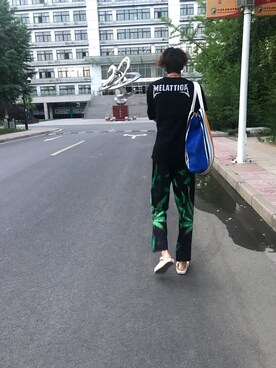 「H&M（エイチ・アンド・エム）のアイテム（ショルダーバッグ）」を使った、Boutさん（メンズ・178cm）の夏コーディネート