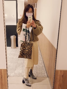 「シルバーシューズ」｜「アイテム（ノーカラージャケット）」を使った、saeさん（レディース・162cm）の秋コーディネート