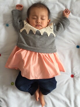 「GAP（ギャップ）の1969 マイ ファースト レギンス ジーンズ (ベビー)（デニムパンツ）」を使った、Emmieさん（キッズ・60cm）の冬コーディネート