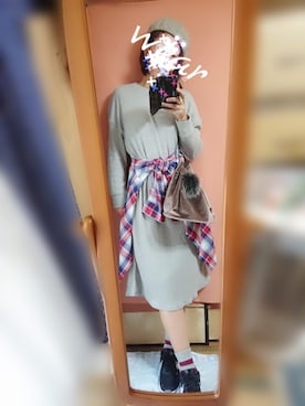 「ボーダーソックス」｜「アイテム（ワンピース/ドレス）」を使った、咲さん（レディース・166cm）の秋コーディネート