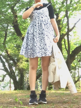 「Honeys」｜「アイテム（デニムジャケット）」を使った、koさん（レディース・164cm）の春コーディネート