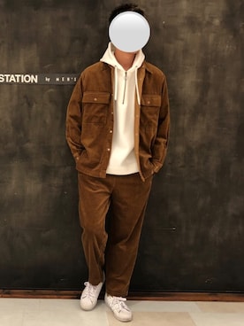 「UNION STATION（ユニオンステーション）のビッグシルエットコーデュロイシャツ（シャツ/ブラウス）」を使った、wataruさん（メンズ・178cm）の秋コーディネート