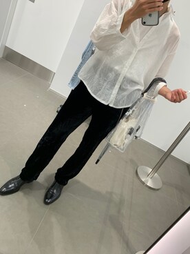 「VERSACE（ヴェルサーチ）のアイテム（パンツ）」を使った、たさん（メンズ・178cm）の秋コーディネート