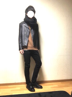 「ソックス」｜「アイテム（ライダースジャケット）」を使った、KOKIさん（メンズ・180cm）の冬コーディネート