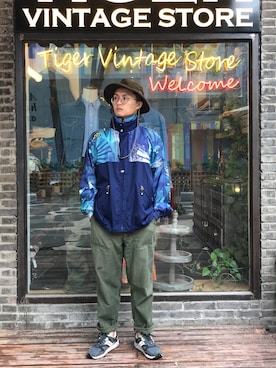「summer」｜「アイテム（ナイロンジャケット）」を使った、Venom維儂さん（メンズ・173cm）の春コーディネート