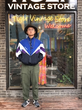 「summer」｜「アイテム（ナイロンジャケット）」を使った、Venom維儂さん（メンズ・173cm）の春コーディネート