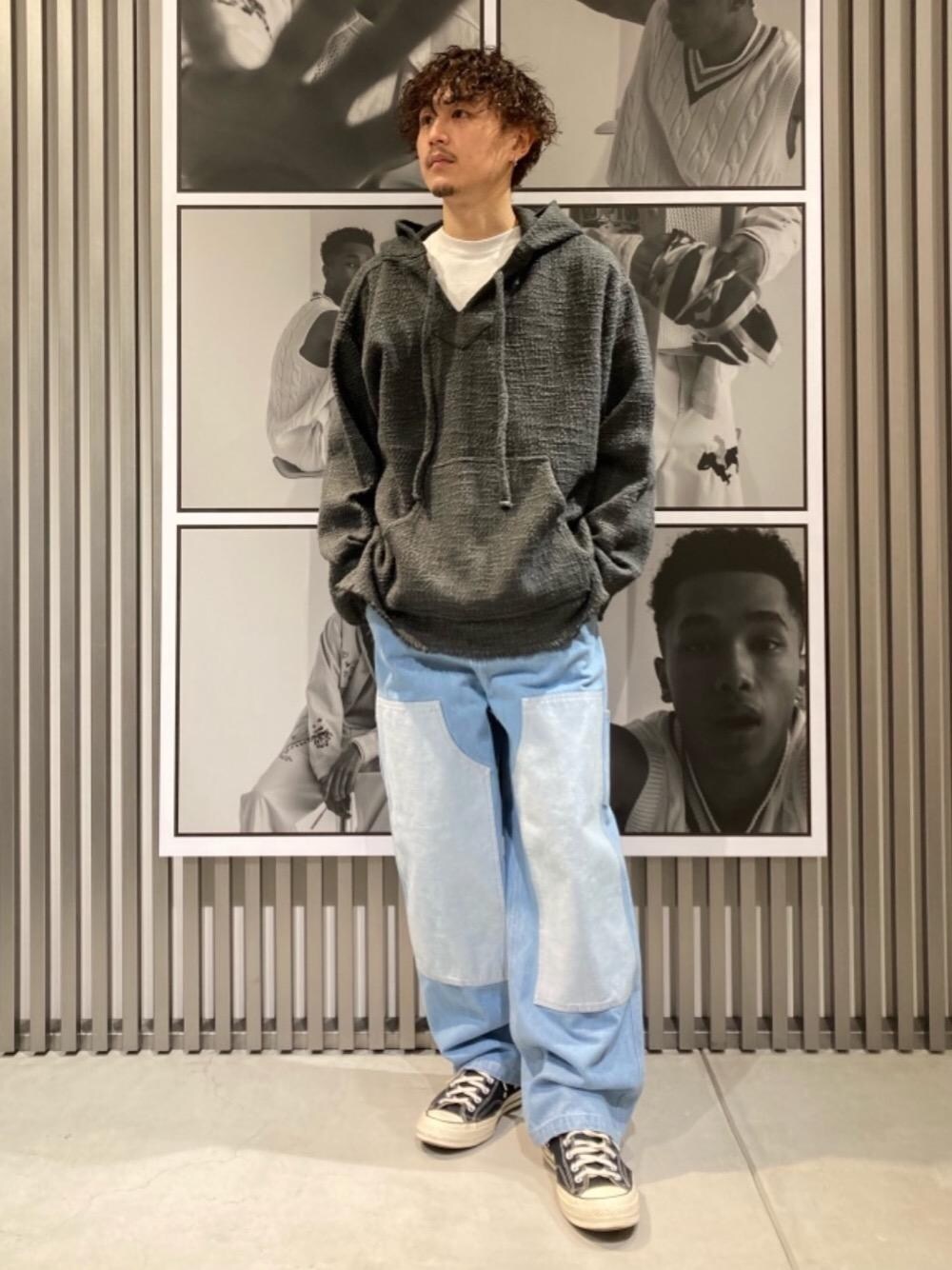 「ビューティ&ユース、ストリート、beauty&youth、モンキータイム、MONKEY TIME、ダブルニー、メキシカンパーカー、ユナイテッド　アローズ、United arrows、でにむ」｜「MONKEY TIMEの＜monkey time＞ DNM WD W/KNEE PT/デニムパンツ（デニムパンツ、ブルー系）」を使った、etsuさん（メンズ・173cm）の冬コーディネートの1枚目の写真
