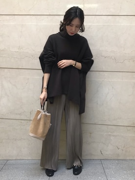 「YECCA VECCA（イェッカヴェッカ）のアイテム（パンツ）」を使った、masupi0416さん（レディース・165cm）の秋コーディネート