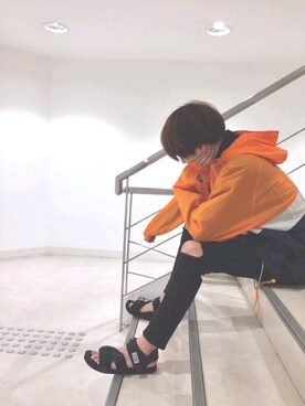 「韓国」｜「アイテム（ナイロンジャケット）」を使った、senakunnさん（メンズ・176cm）の秋コーディネート