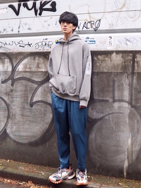 「Figments（フィグメンツ）のアイテム（スラックス）」を使った、Figments_officialさん（メンズ・180cm）の冬コーディネート