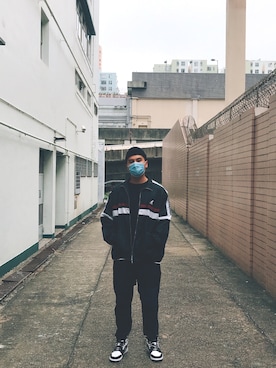 「KANGOL（カンゴール）のアイテム（マウンテンパーカー）」を使った、FREE Aさん（メンズ・185cm）の春コーディネート