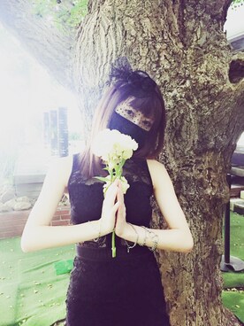 「Guess（ゲス）のアイテム（ワンピース/ドレス）」を使った、上原奈美さん（レディース・158cm）の夏コーディネート