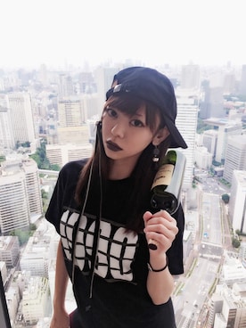 「DANKE SCHON（ダンケシェーン）のアイテム（キャップ）」を使った、上原奈美さん（レディース・158cm）の夏コーディネート