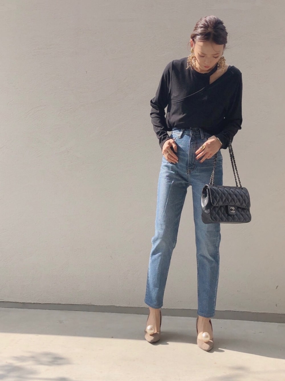 Ameri（アメリ）の「MEDI SLIT OVER BIG TEE（Tシャツ