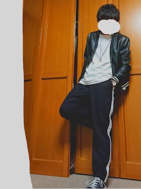 「AZUL（アズール）のアイテム（ブルゾン）」を使った、ケンジさん（メンズ・160cm）の冬コーディネート