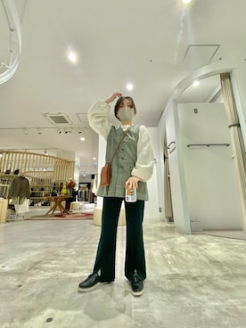 「Radiate（ラディエイト）のアイテム（パンツ）」を使った、shimaさん（レディース・157cm）の冬コーディネート