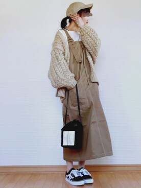 「オールドスクール」｜「アイテム（ジャンパースカート）」を使った、sc___dyさん（レディース・156cm）の秋コーディネート