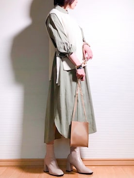 「petitcro（プティクロ）のpetitcro  ワイドバングル PCKB1901001（バングル/リストバンド）」を使った、sc___dyさん（レディース・156cm）の春コーディネート