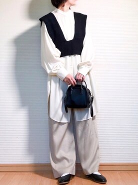 「SENSE OF PLACE by URBAN RESEARCH（センスオブプレイスバイアーバンリサーチ）のスクエアトウセンターシームフラットシューズ（パンプス）」を使った、sc___dyさん（レディース・156cm）の春コーディネート