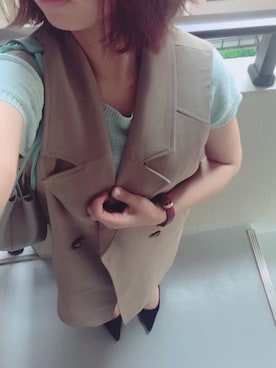 「オフィススタイル」｜「アイテム（アンサンブル）」を使った、なぎささん（レディース・160cm）の春コーディネート