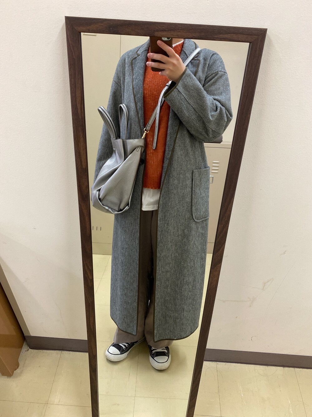 「PUBLIC TOKYOのアイテム（ジャケット/アウター、グレー系）」を使った、Kanaさん（レディース・156cm）の秋コーディネートの1枚目の写真