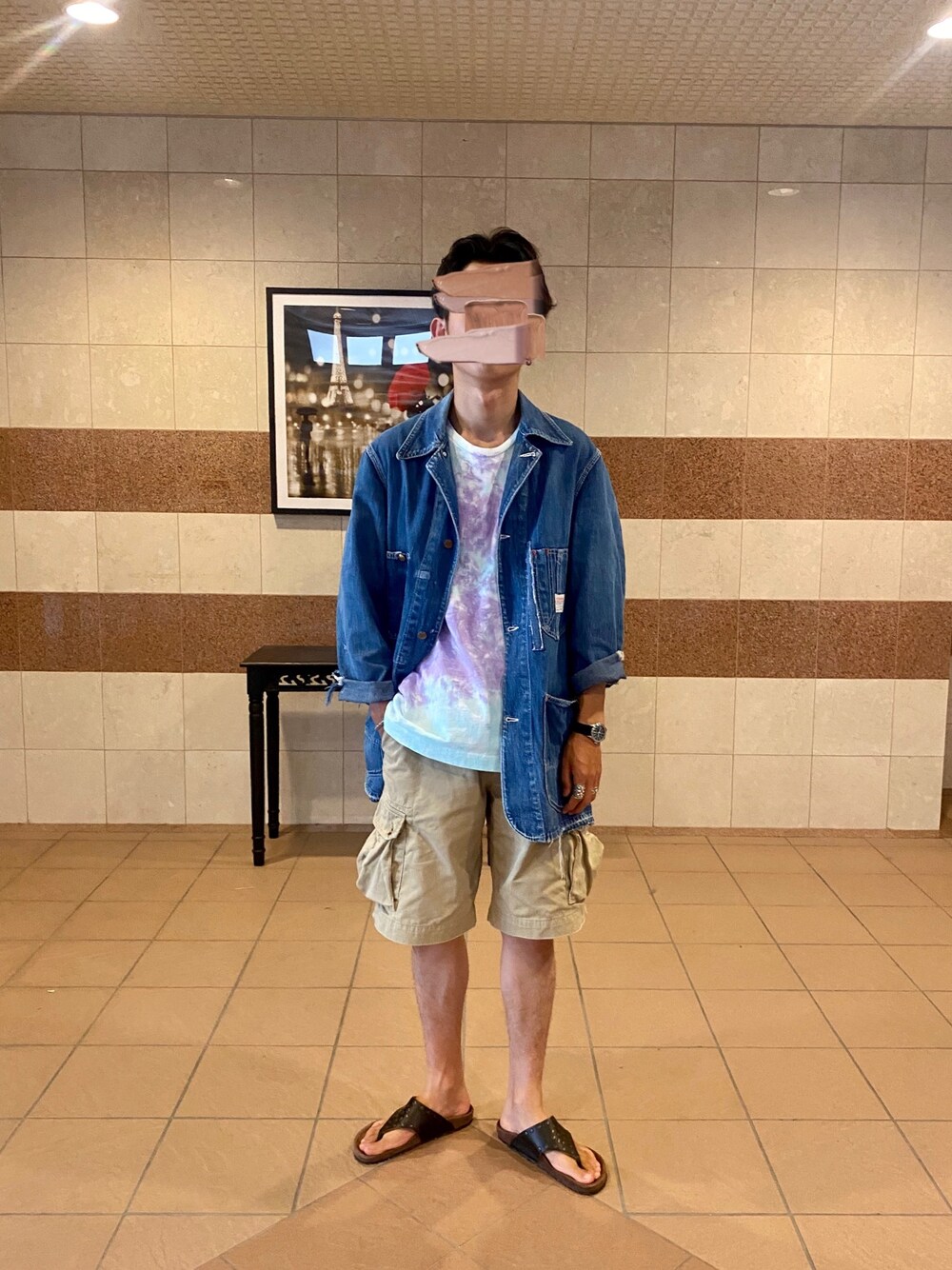 「今日のコーデ、お洒落さんとつながりたい、ショートパンツ、ベージュ、vintage、ミリタリー、タイダイ柄、サンダル、アメカジ、古着」｜「VINTAGEのアイテム（カバーオール、ブルー系）」を使った、ヒロさん（メンズ・173cm）の夏コーディネートの1枚目の写真