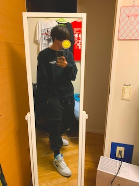 「GOSTAR DE FUGA（ゴスタール ジフーガ）のアイテム」を使った、和也さん（メンズ・175cm）の春コーディネート