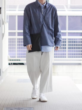 「my beautiful landlet（マイビューティフルランドレット）のアイテム（バッグ）」を使った、TaKu.さん（メンズ・168cm）の春コーディネート
