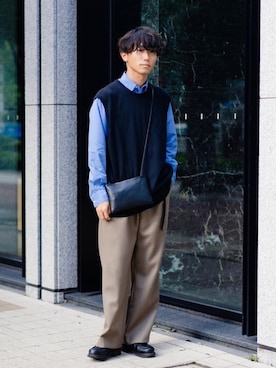 「Graphpaper（グラフペーパー）のアイテム（ベスト）」を使った、TaKu.さん（メンズ・168cm）の秋コーディネート