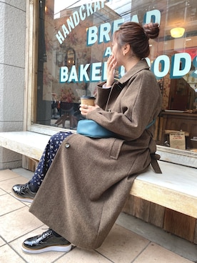 「RAY CASSIN（レイカズン）のアイテム（チェスターコート）」を使った、suiさん（レディース・158cm）の春コーディネート