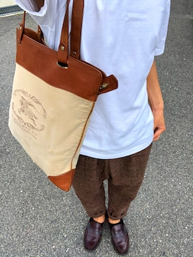 一人十色(ひとりといろ)さんのコーディネート