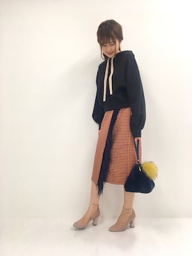 「フェザー」｜「アイテム（パーカー）」を使った、nanami_さん（レディース・158cm）の秋コーディネート