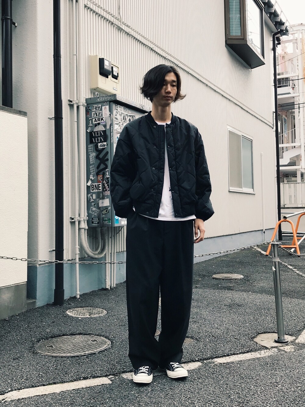 「秋のコーデ、秋服、カジュアル、CT70s、LAD MUSICIAN、converse、キルティング、スポーツMIX'18秋、大人カジュアル、シンプル」｜「LAD MUSICIANのQUILTING BLOUSON size44（ブルゾン、ブラック系）」を使った、SOSUKEHATTORIさん（メンズ・182cm）の秋コーディネートの1枚目の写真