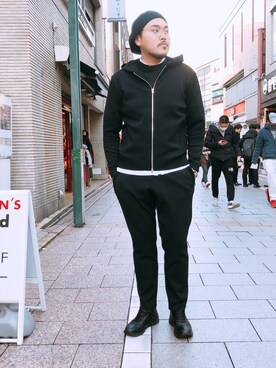「SOLIDO（ソリード）のアイテム（トップス）」を使った、胸毛王子さん（メンズ・181cm）の冬コーディネート