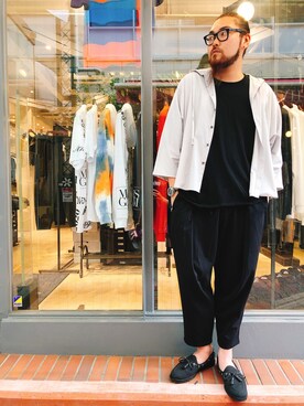 「OURET（オーレット）のアイテム（パンツ）」を使った、胸毛王子さん（メンズ・182cm）の夏コーディネート