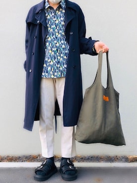 「サンダルに靴下」｜「アイテム（トレンチコート）」を使った、かぞぞう☺︎🐘さん（メンズ・168cm）の春コーディネート
